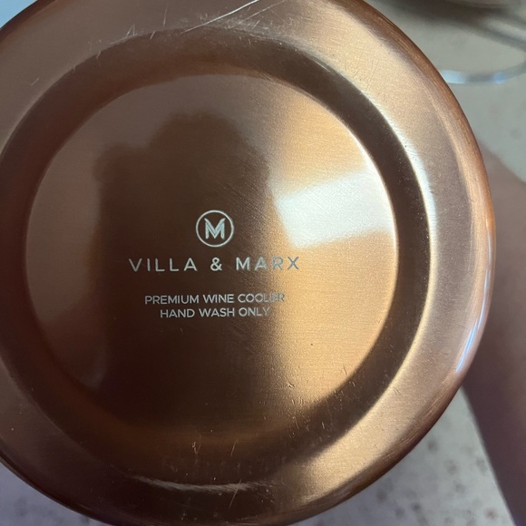 Villa + Marx copper-toned wine chiller - Picture 2 of 2